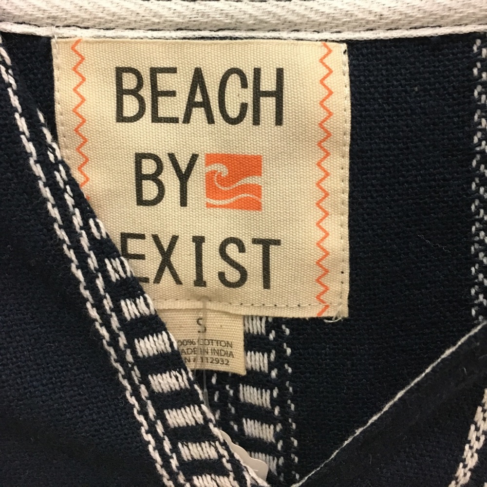 Navy & white pull over